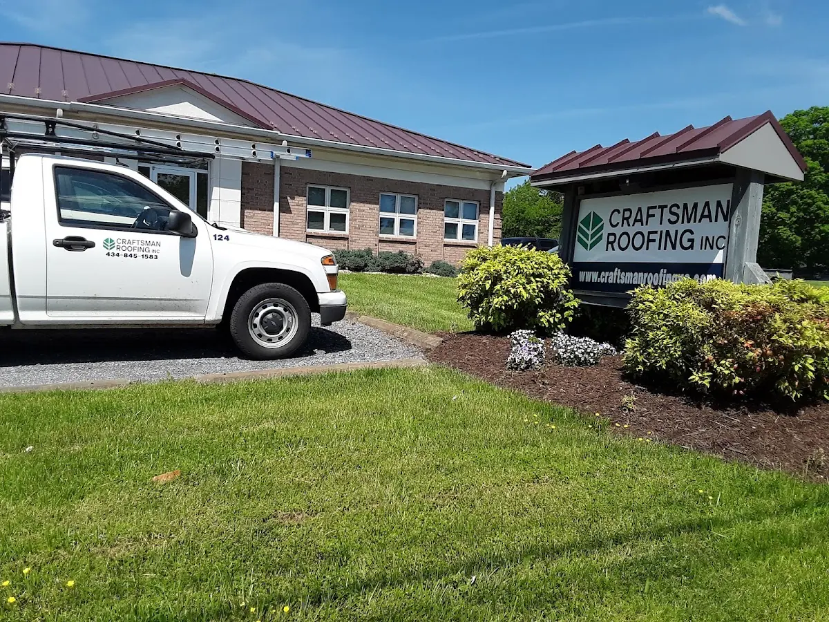 Quality Roof Replacement by experienced craftsmen in Hoffman Estates